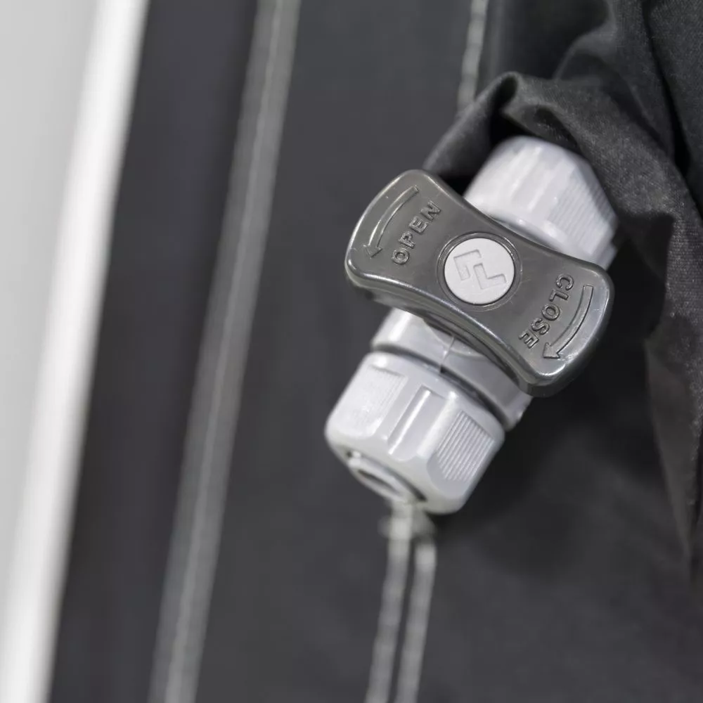 Aufblasbares Vorzelt Dometic Rally Air Pro 260 S 6 Aufblasbares Vorzelt Dometic Rally Air Pro 260 S – Bild 4